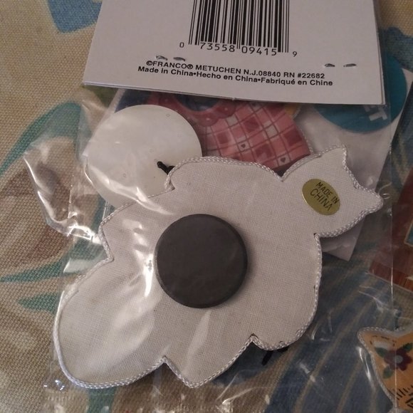 2368 Lot of 17 Magnets All New - Picture 8 of 8